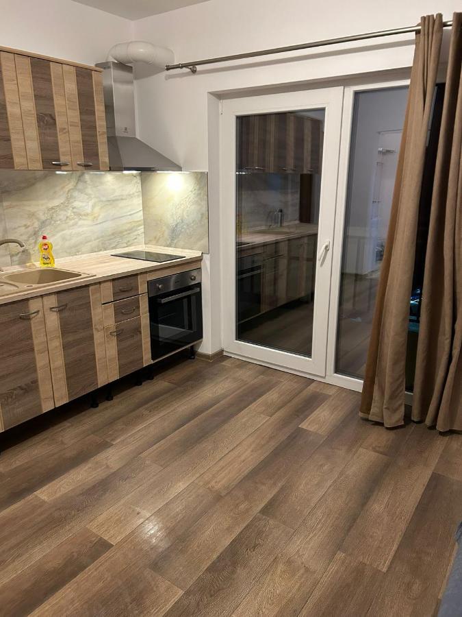 Pensiunea Giulia Home Dezmir 外观 照片